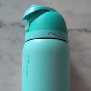 Owala Teal Water Bottle 32oz